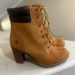 Timberland Tilson High Heel Womens 7.5 Wheat‎ Y2K Nubuck Leather Ankle Boots